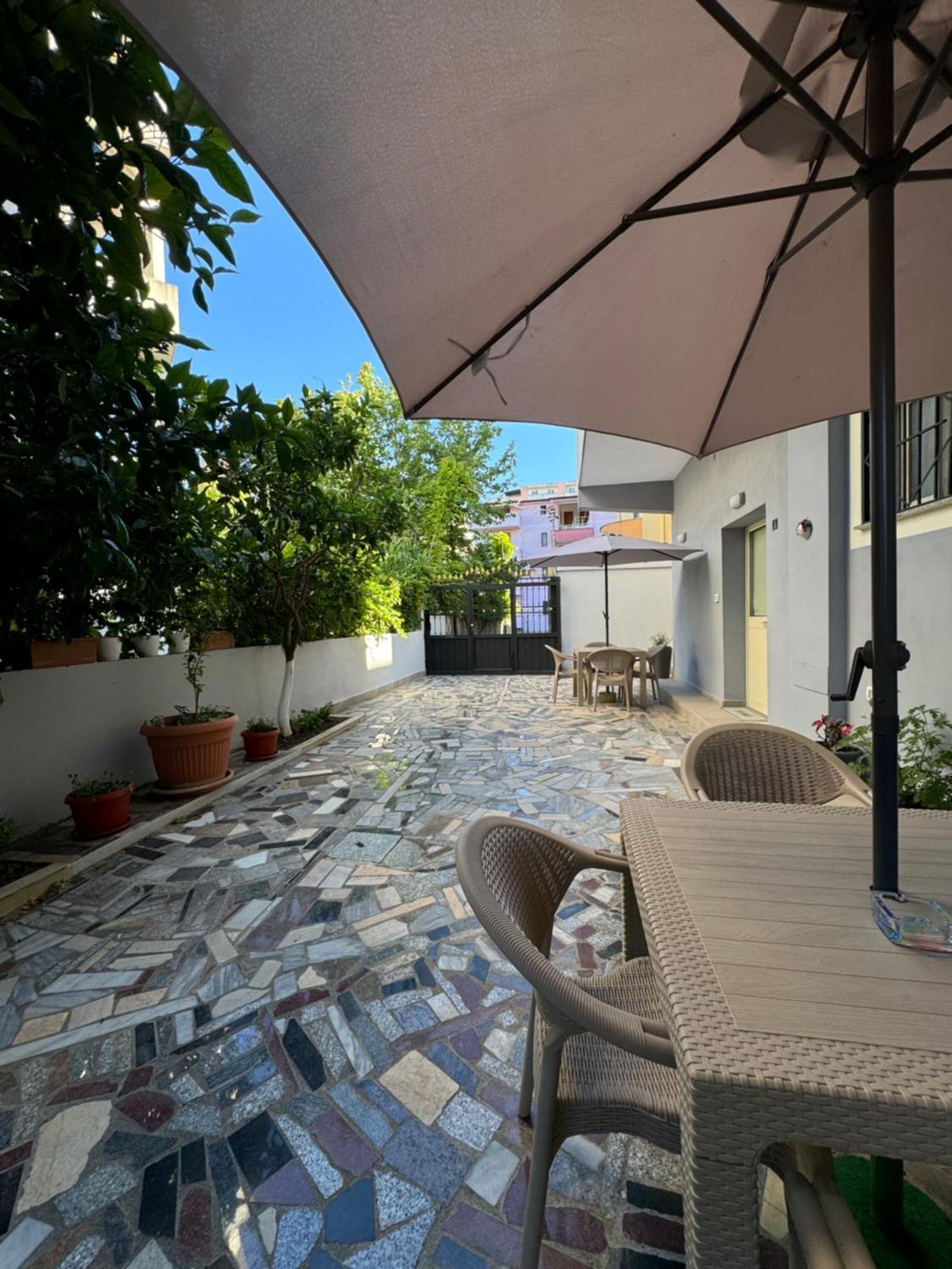 Vivo Leilighet Durrës