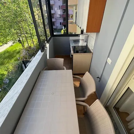 Vivo Apartment Durres Exterior photo